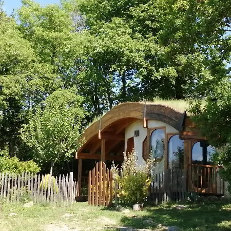 Fount De Cousteno Holiday home Limbrassac